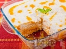 Рецепта Бърза новогодишна лимонова торта с бишкоти, праскови (от компот) и крем от извара (или рикота) и сирене маскарпоне за десерт